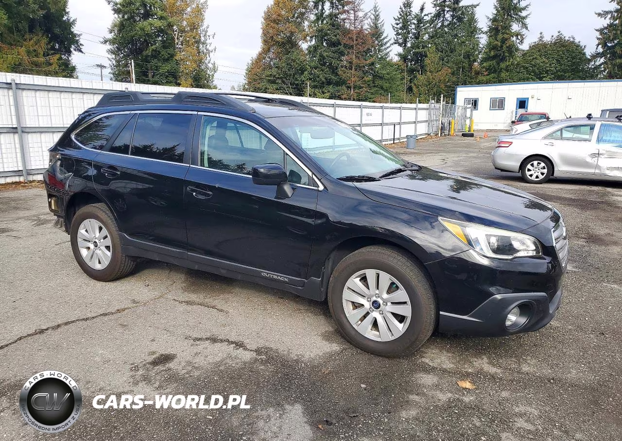 2015 Subaru Outback 2.5I Premium VIN:4S4BSACC6F3352288 - 4