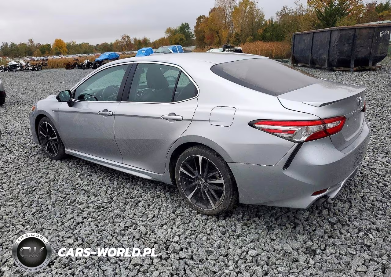 2018 Toyota Camry Se VIN:4T1B11HK3JU617240 - 2