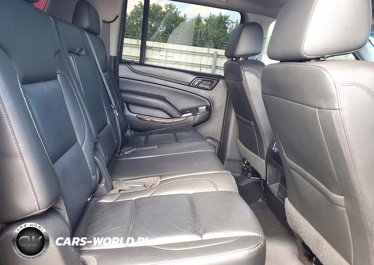 2019 Chevrolet Suburban Lt VIN:1GNSKHKC3KR170559 - 11