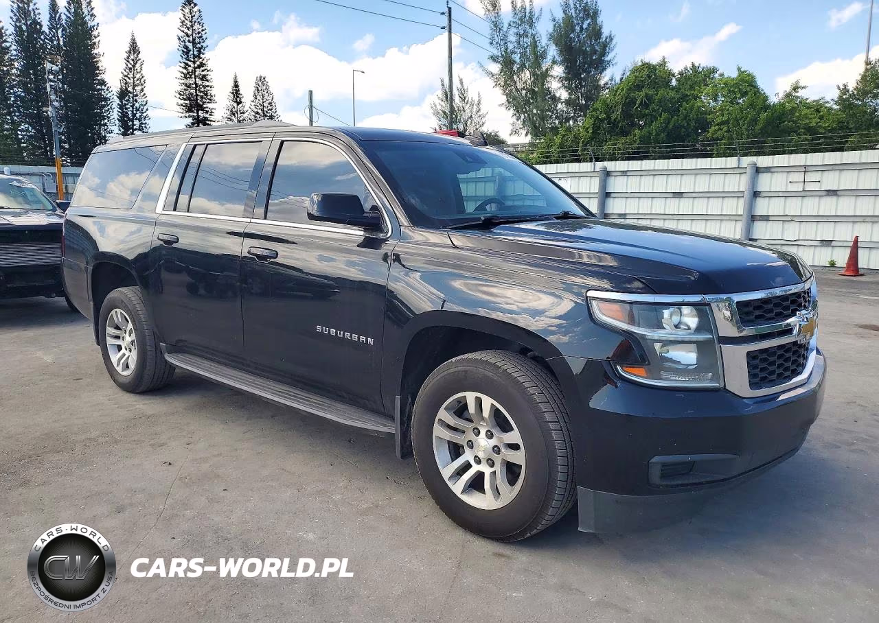 2019 Chevrolet Suburban Lt VIN:1GNSKHKC3KR170559 - 4