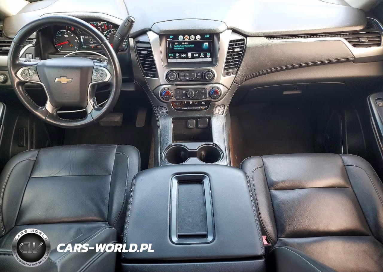 2019 Chevrolet Suburban Lt VIN:1GNSKHKC3KR170559 - 8