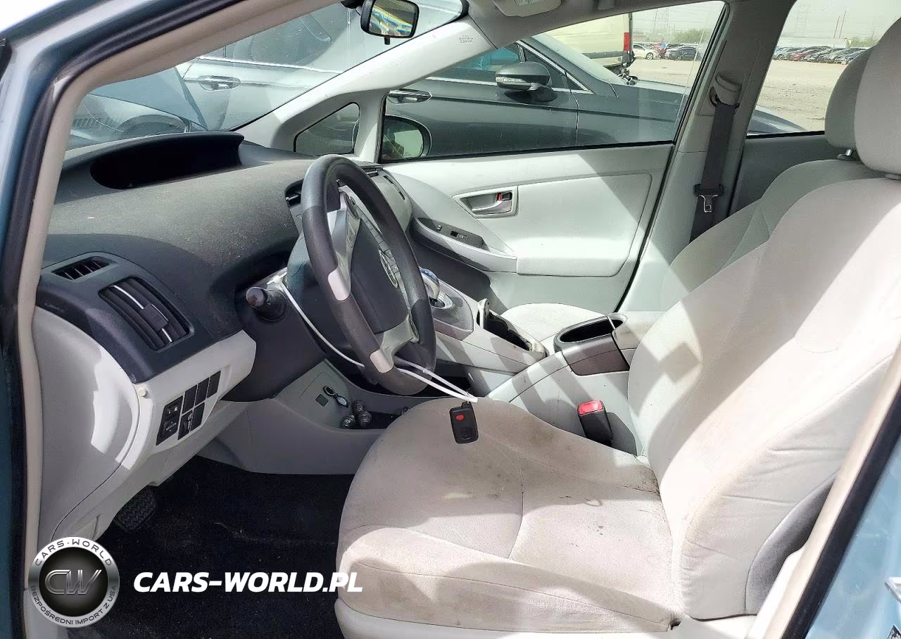 2012 Toyota Prius Two VIN:JTDKN3DU0C1580552 - 7