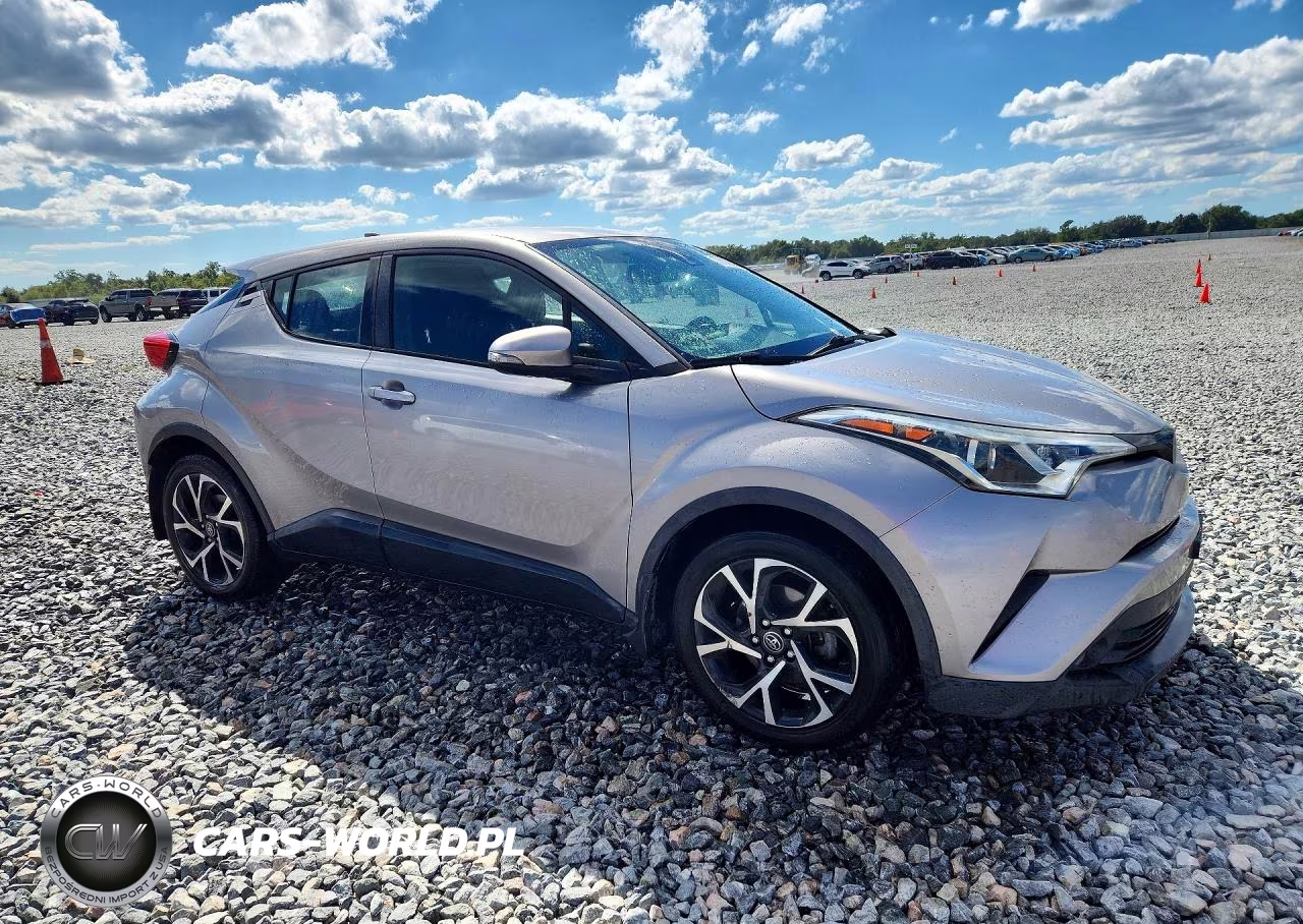 2018 Toyota C-Hr Xle Premium VIN:NMTKHMBX3JR047359 - 4