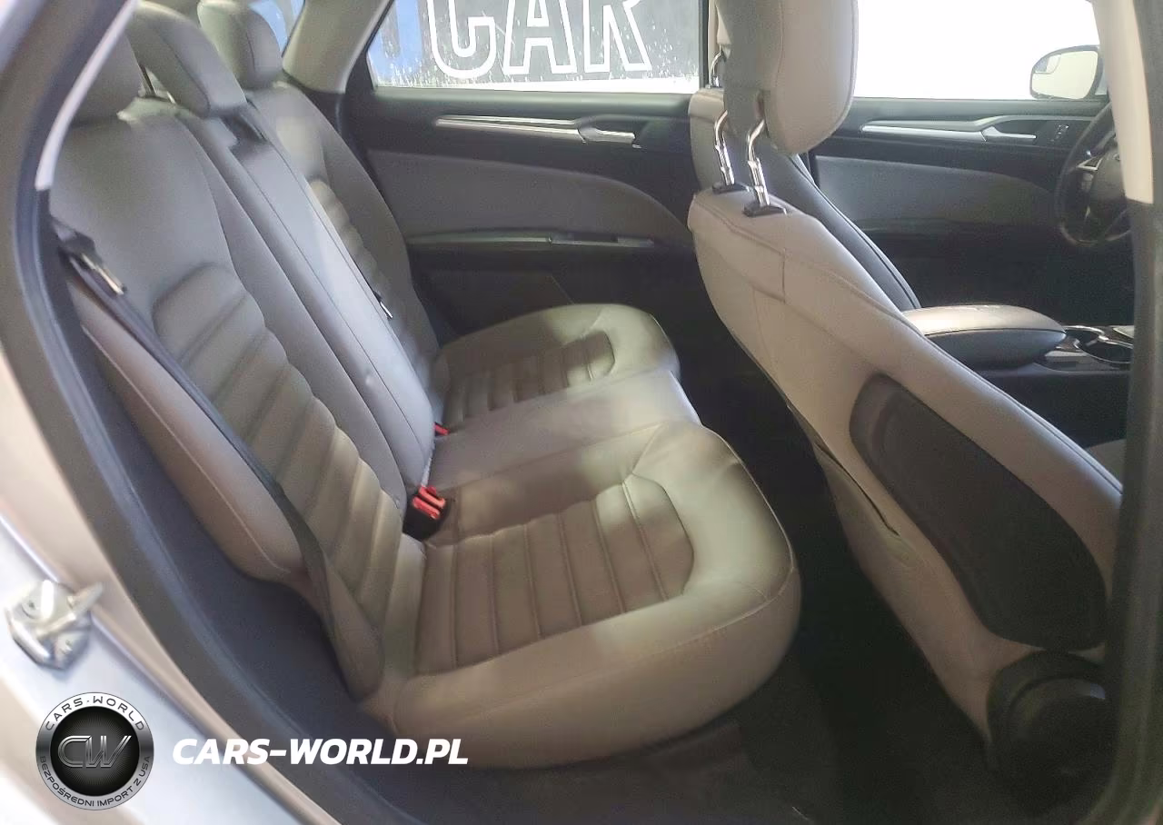 2015 Ford Fusion S VIN:3FA6P0G71FR119330 - 10