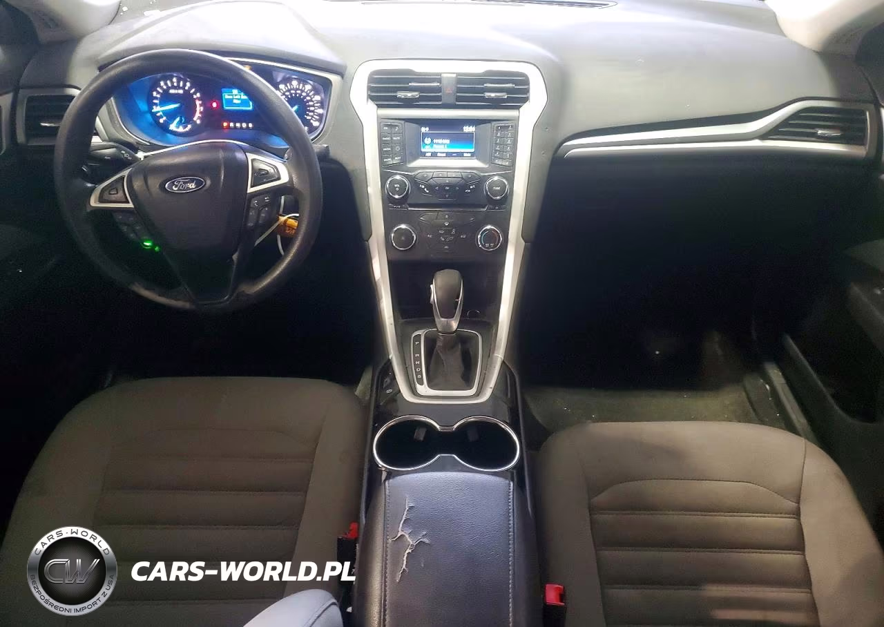 2015 Ford Fusion S VIN:3FA6P0G71FR119330 - 8