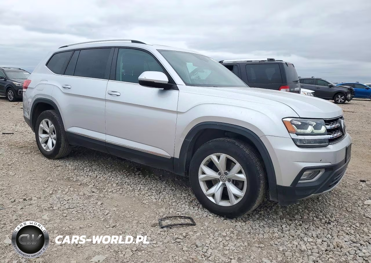 2018 Volkswagen Atlas Sel VIN:1V2ER2CAXJC543365 - 4