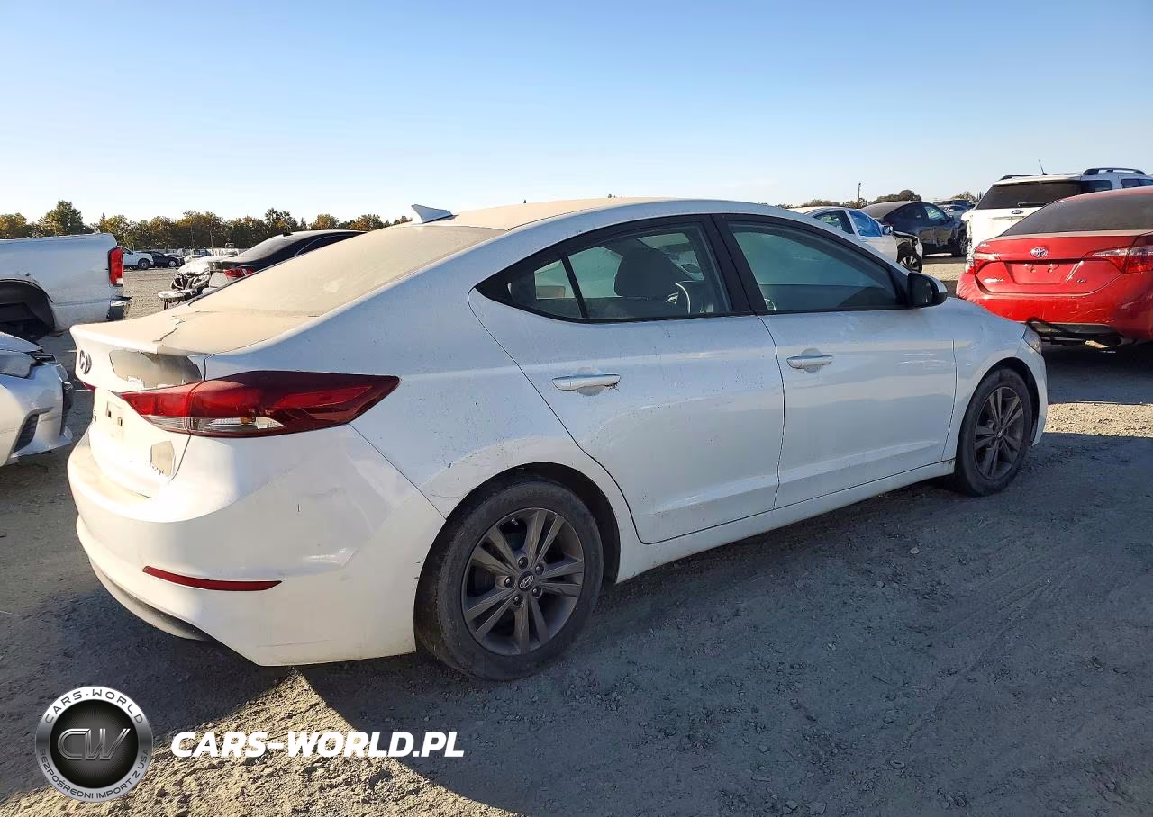 2017 Hyundai Elantra Se VIN:5NPD84LF6HH060476 - 3