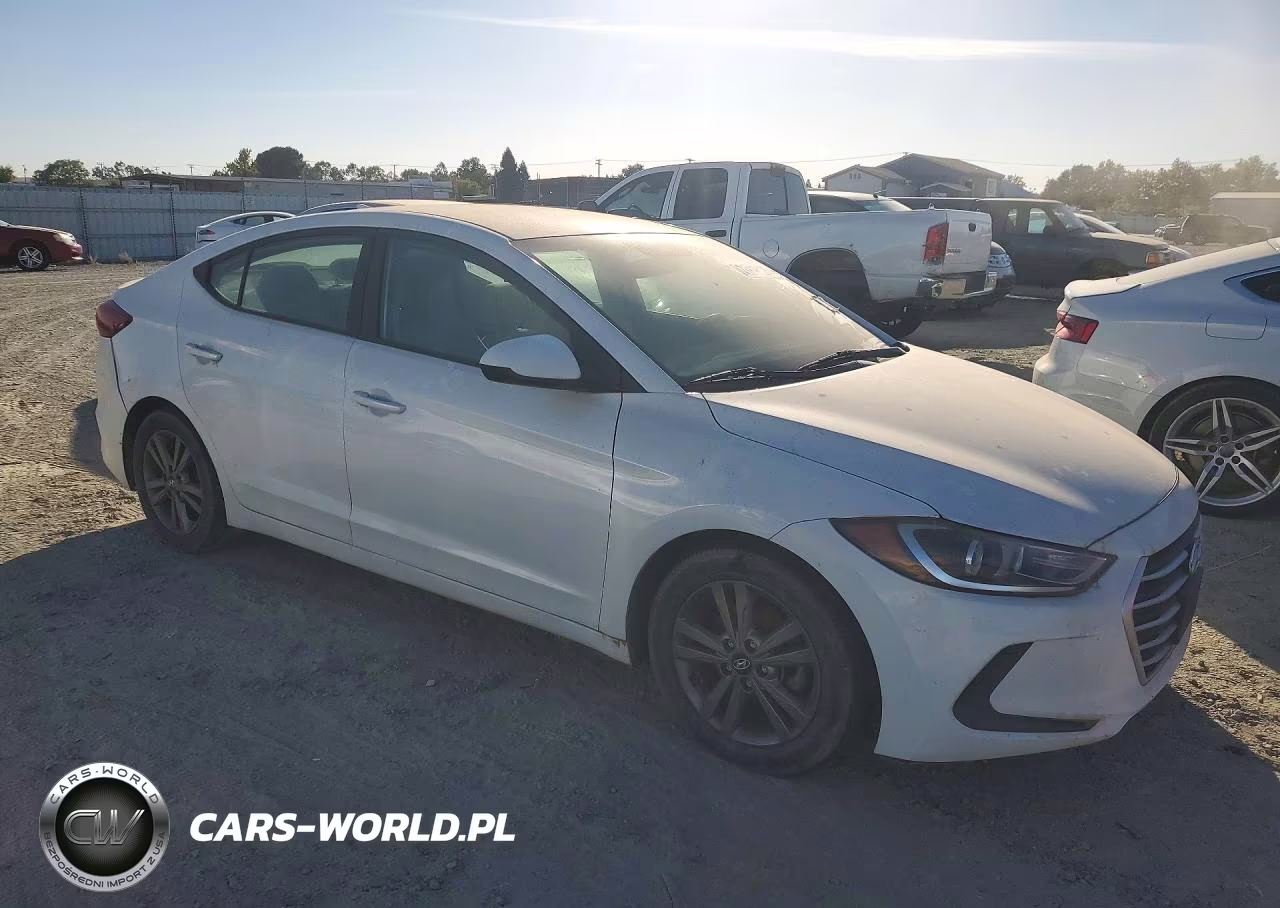 2017 Hyundai Elantra Se VIN:5NPD84LF6HH060476 - 4