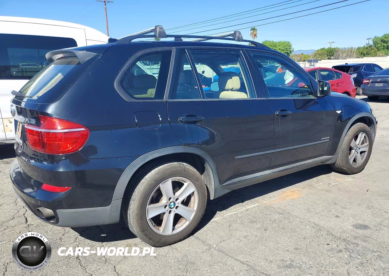 2013 BMW X5 xDrive35I VIN:5UXZV4C5XD0G53322 - 3