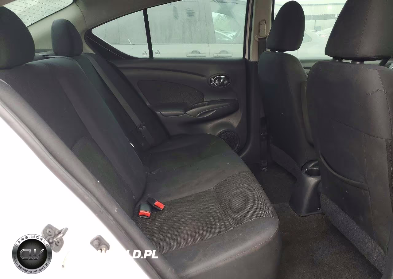 2013 Nissan Versa 1.6 S VIN:3N1CN7AP3DL884966 - 10