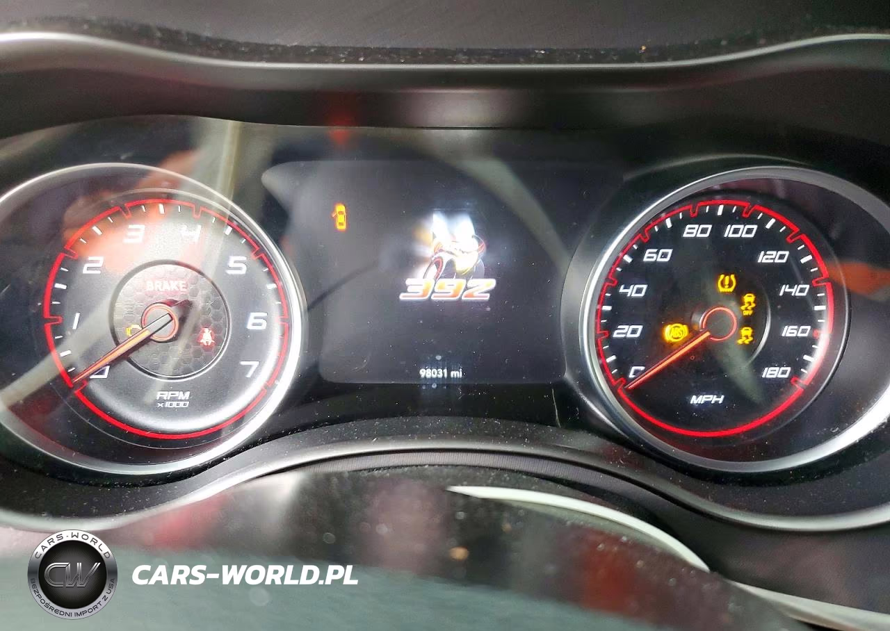 2020 Dodge Charger Scat Pack VIN:2C3CDXGJ3LH183083 - 9