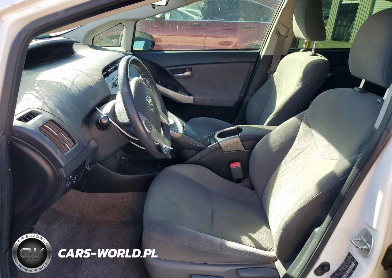 2012 Toyota Prius Three VIN:JTDKN3DU3C5518443 - 7