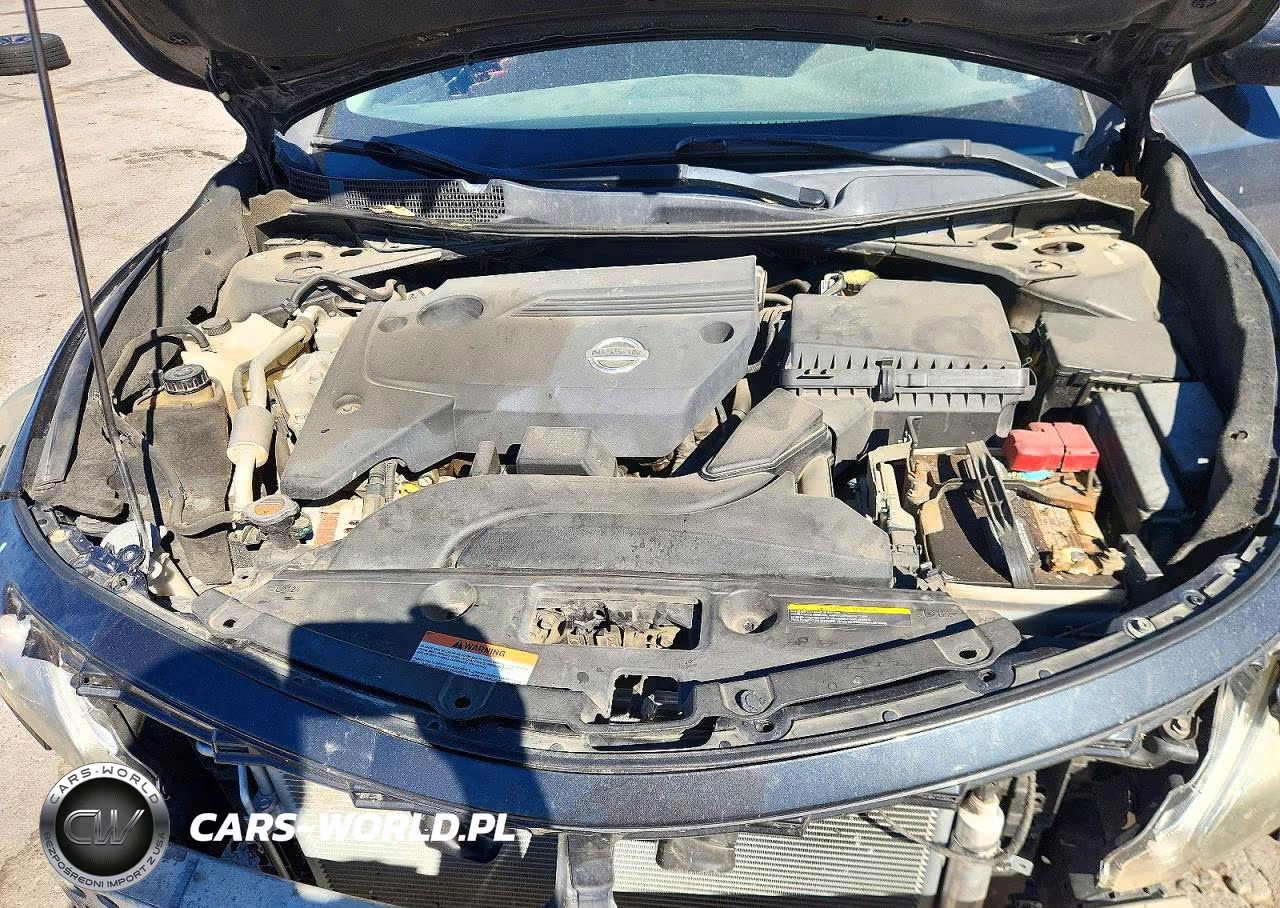2015 Nissan Altima 2.5 S VIN:1N4AL3AP3FN364682 - 11