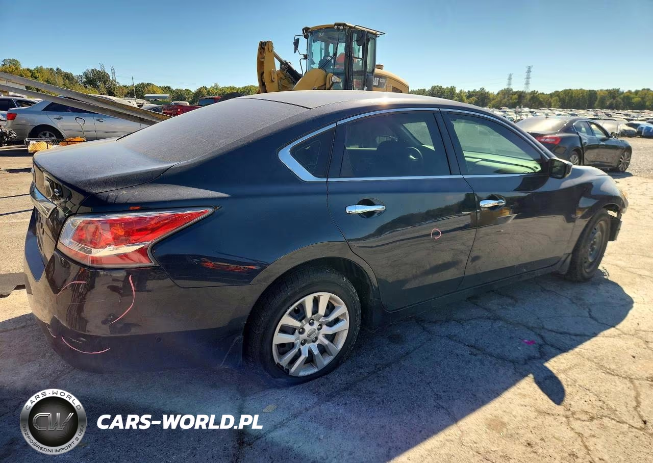 2015 Nissan Altima 2.5 S VIN:1N4AL3AP3FN364682 - 3