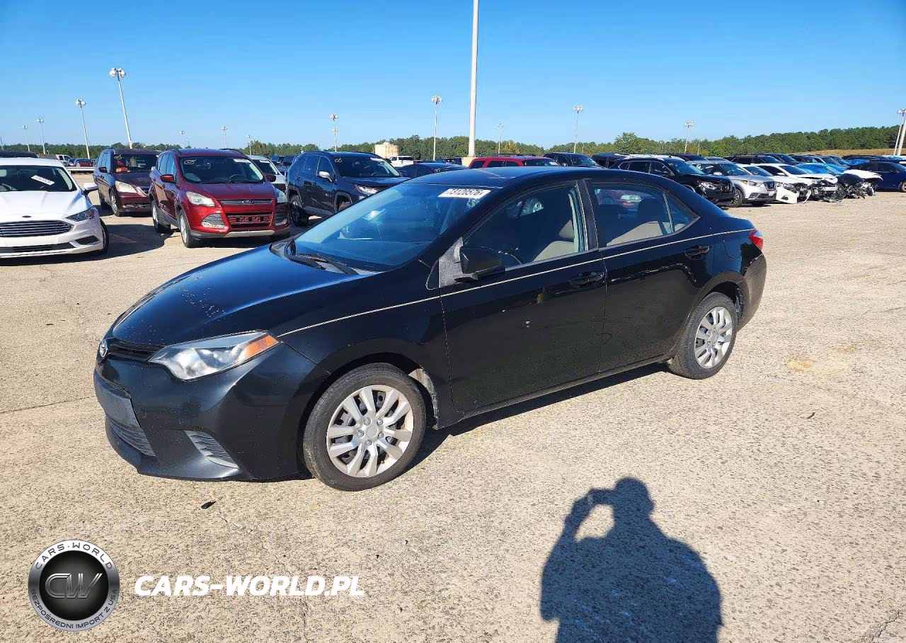2014 Toyota Corolla Le – zdjęcie 1 z 12