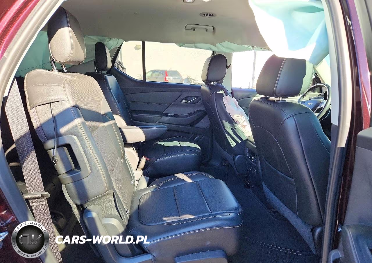 2018 Chevrolet Traverse Premier VIN:1GNERKKW0JJ246378 - 11