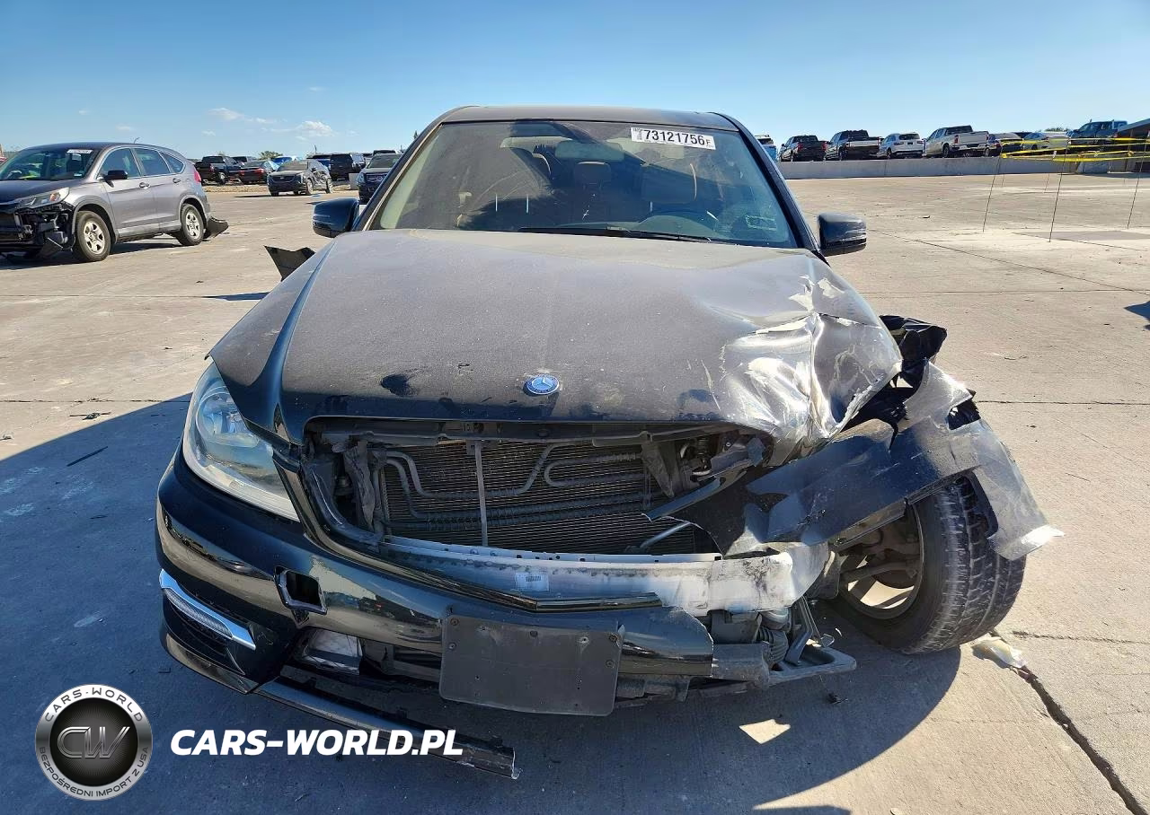 2014 Mercedes-Benz C 250 VIN:WDDGF4HB8EA956134 - 5