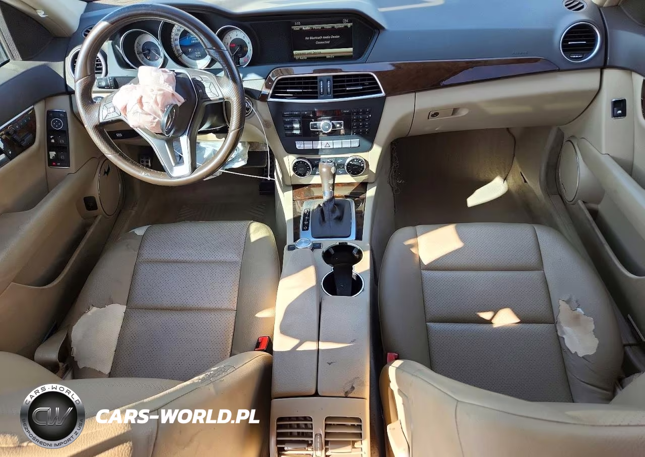 2014 Mercedes-Benz C 250 VIN:WDDGF4HB8EA956134 - 8