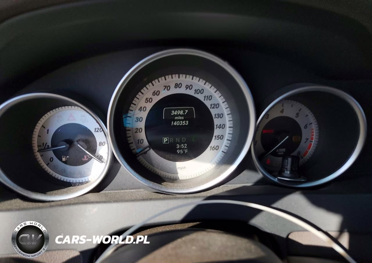 2014 Mercedes-Benz C 250 VIN:WDDGF4HB8EA956134 - 9