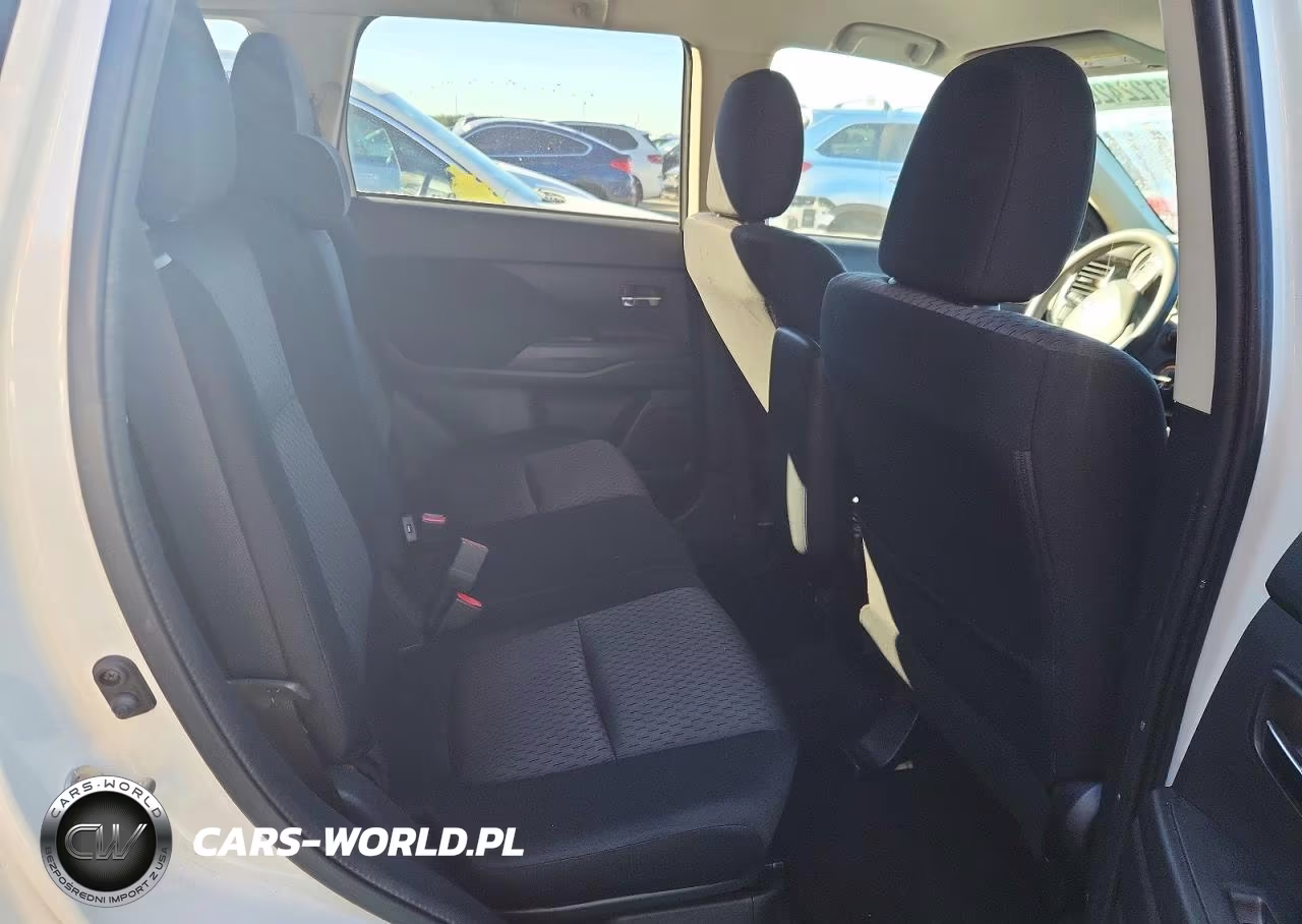 2014 Mitsubishi Outlander VIN:JA4AD2A30EZ004270 - 11