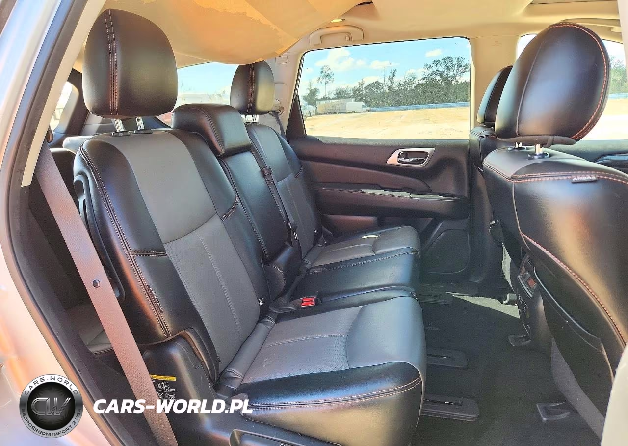 2020 Nissan Pathfinder Sl VIN:5N1DR2CN4LC606216 - 10