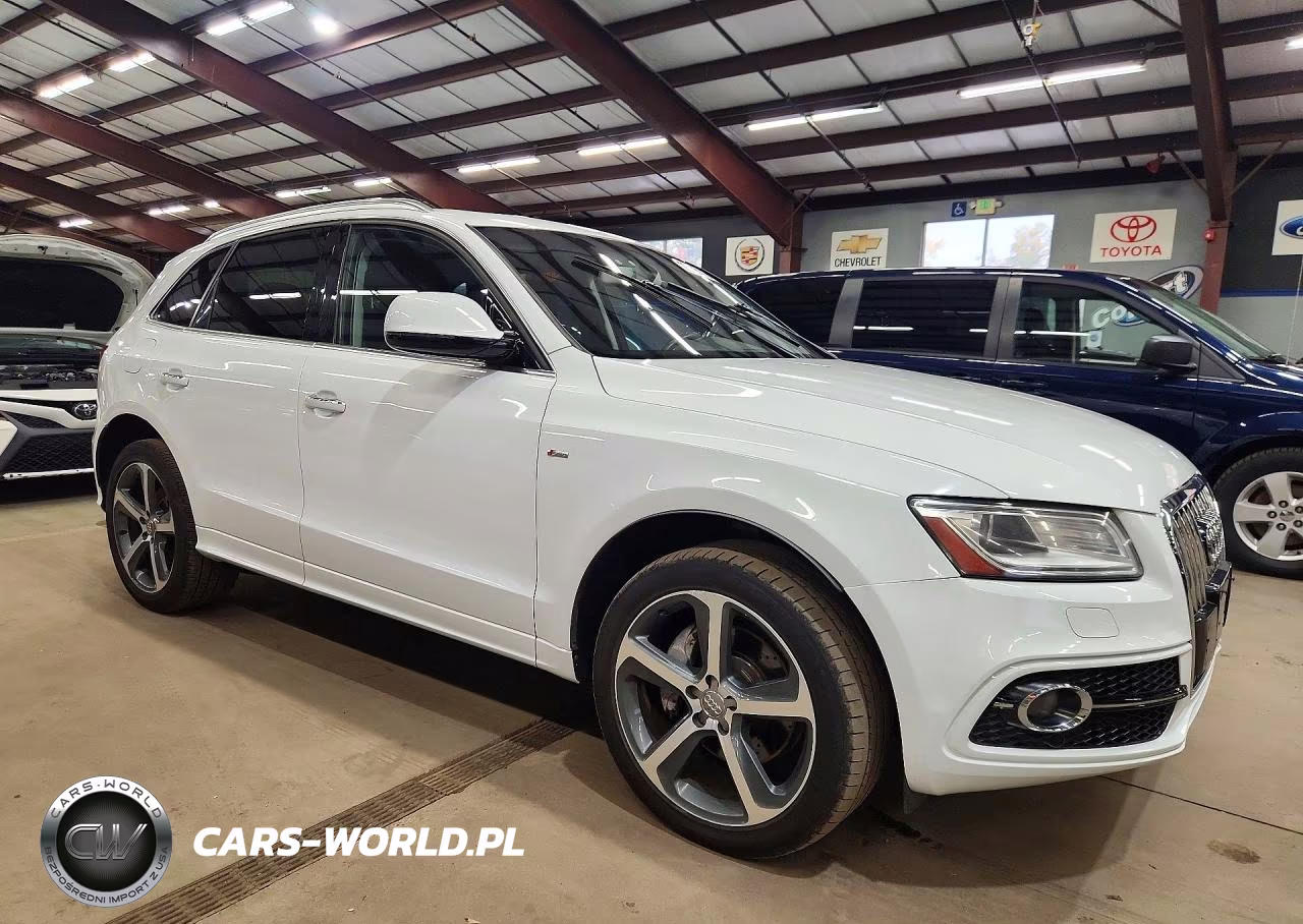 2015 Audi Q5 Premium Plus VIN:WA1DGAFP9FA091158 - 4