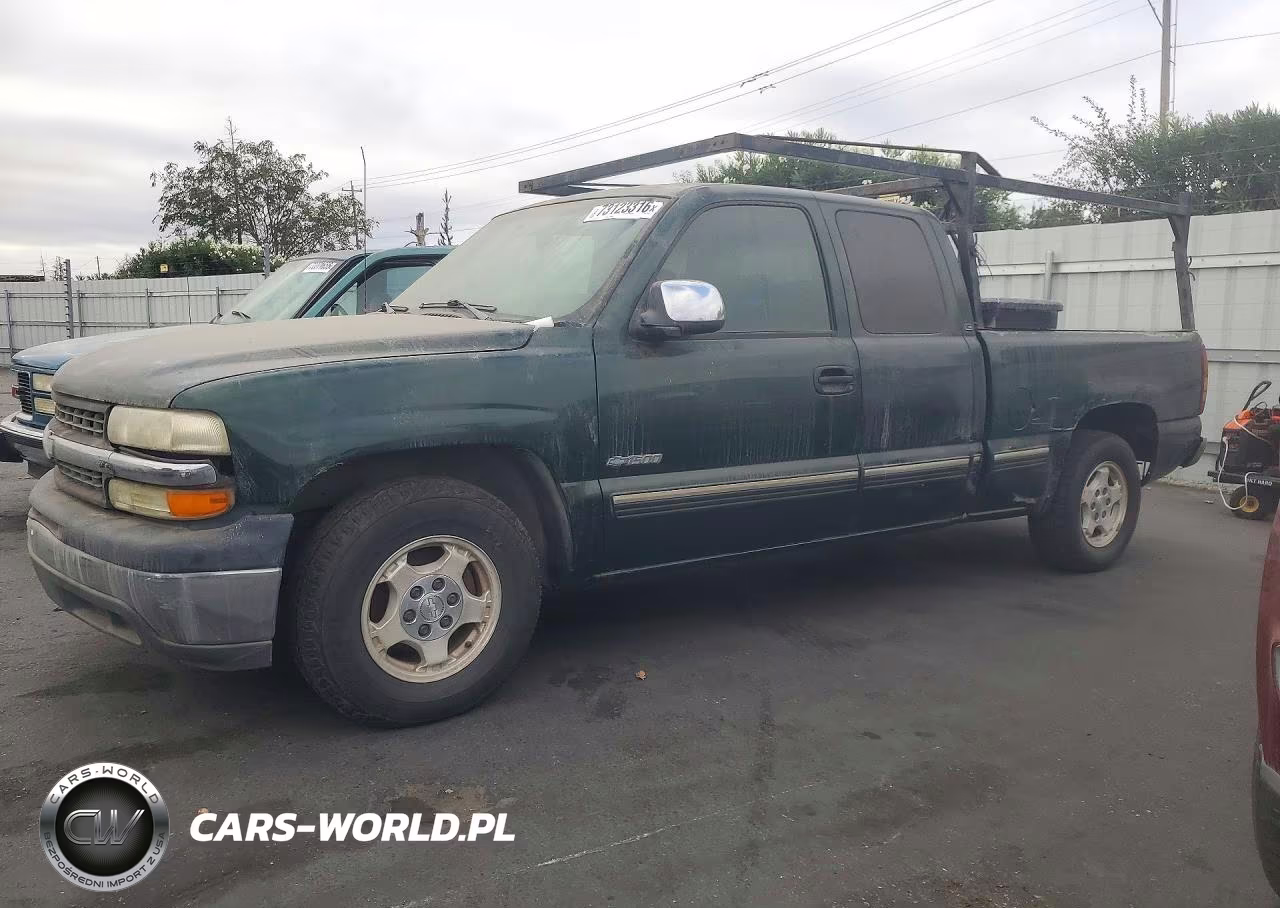2002 Chevrolet Silverado C1500 VIN:2GCEC19V521223630 - 1