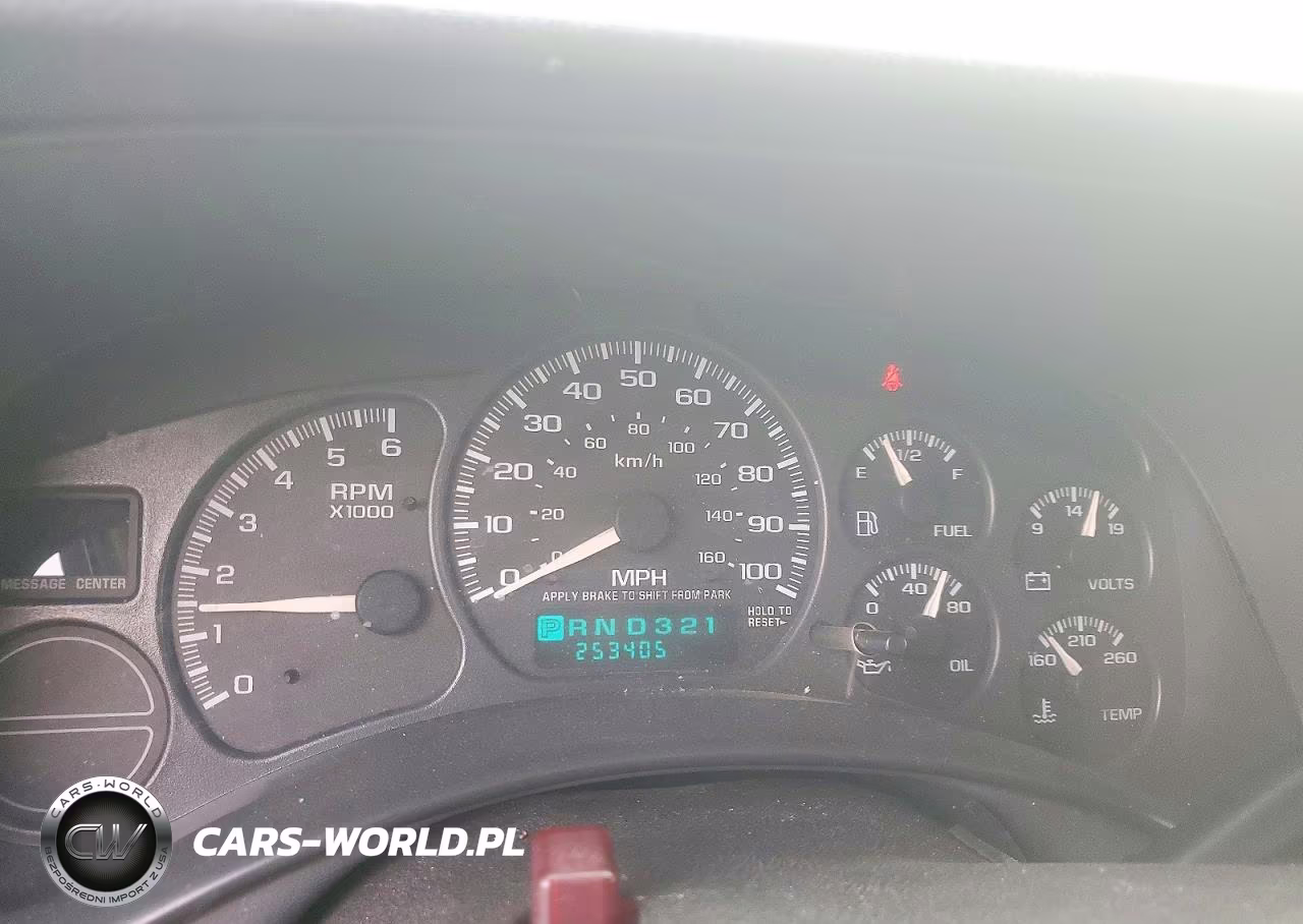 2002 Chevrolet Silverado C1500 VIN:2GCEC19V521223630 - 9