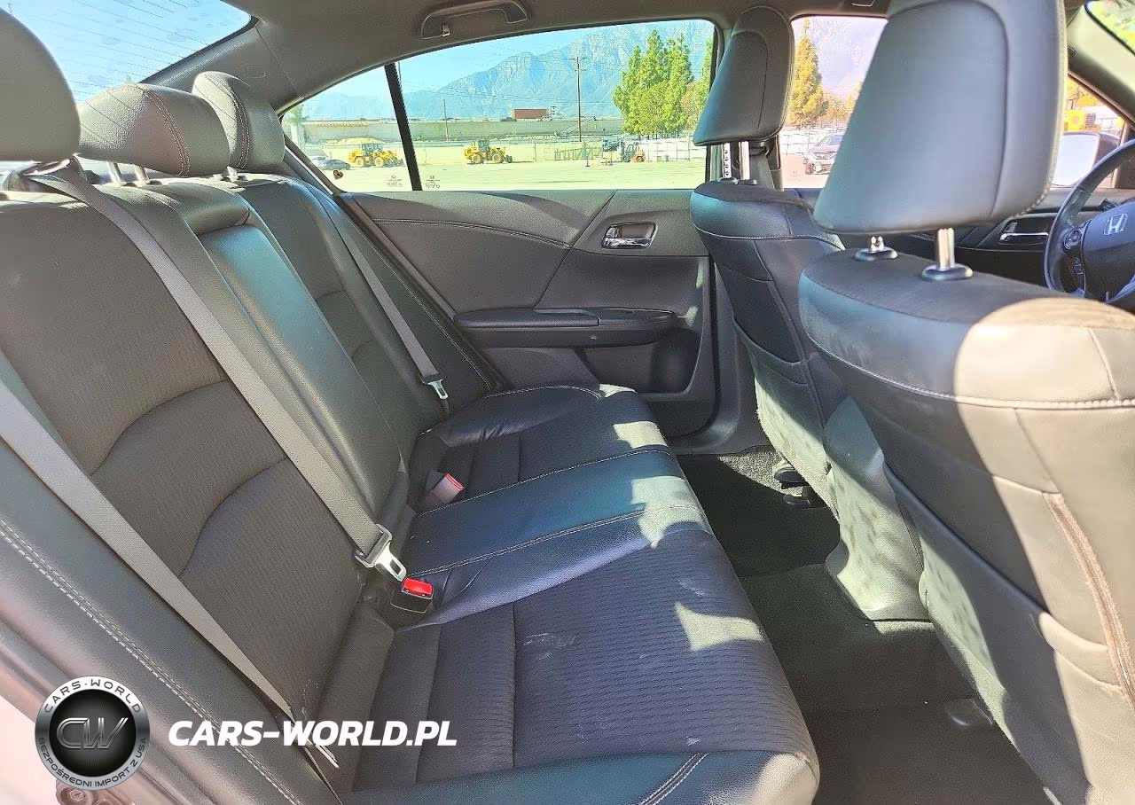 2017 Honda Accord Sport VIN:1HGCR2F55HA117243 - 10