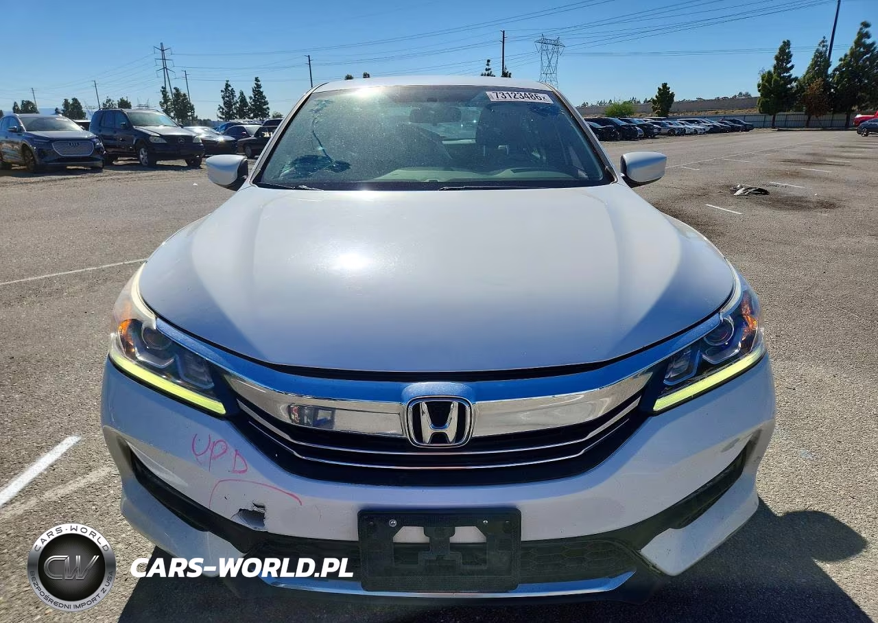 2017 Honda Accord Sport VIN:1HGCR2F55HA117243 - 5