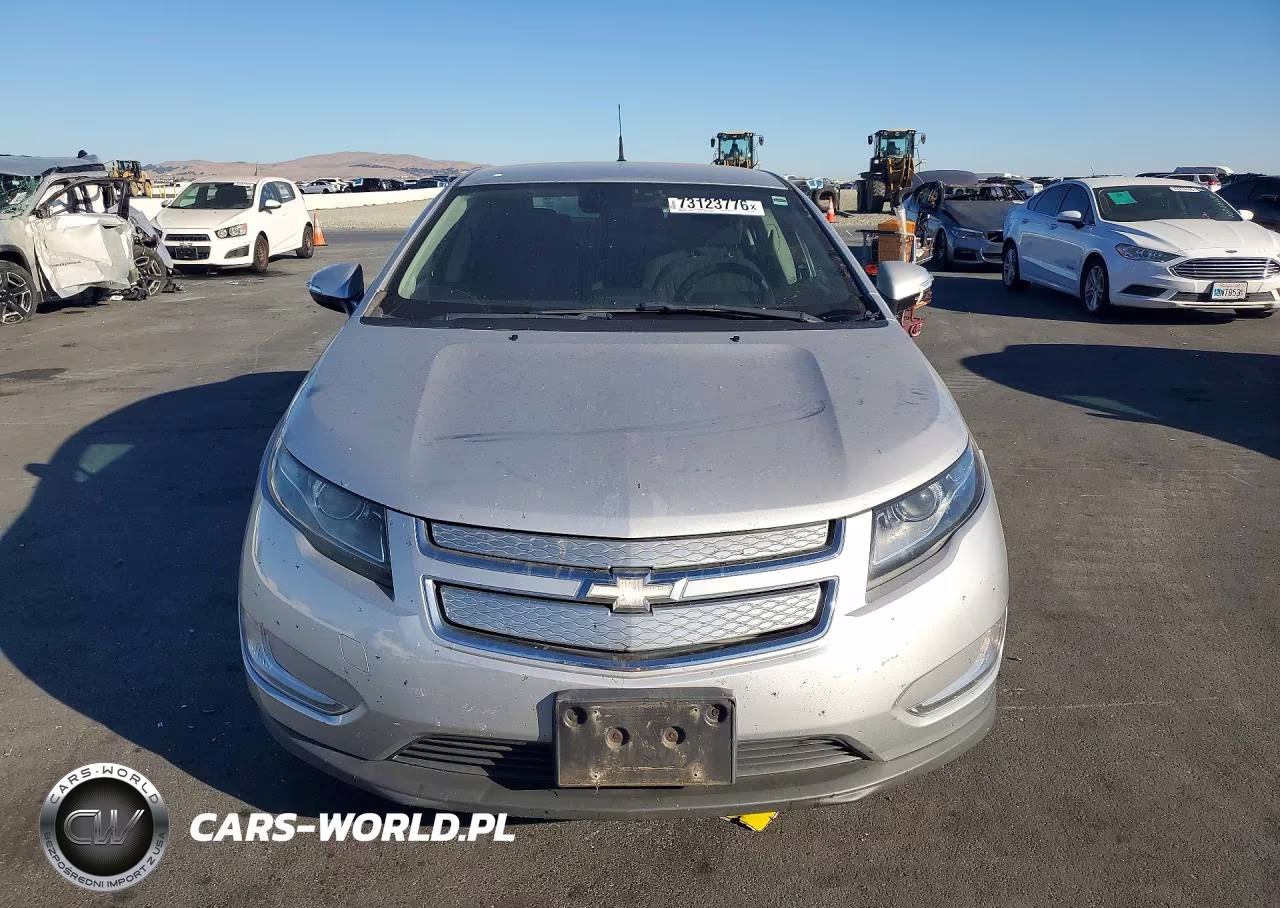 2013 Chevrolet Volt VIN:1G1RE6E47DU135457 - 5