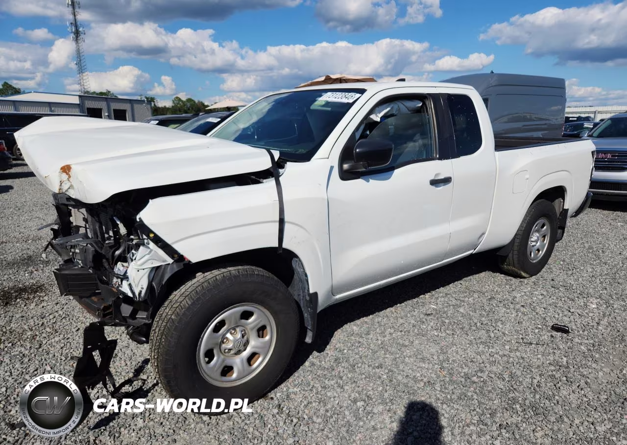 2022 Nissan Frontier S