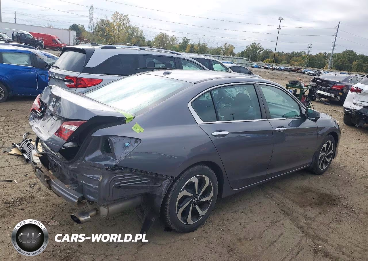 2017 Honda Accord Ex VIN:1HGCR2F7XHA132628 - 3