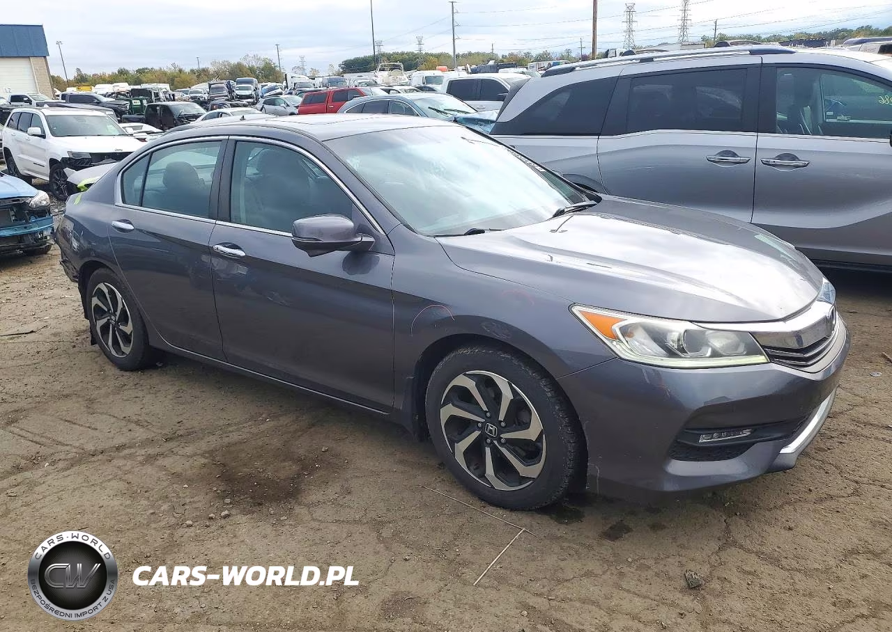 2017 Honda Accord Ex VIN:1HGCR2F7XHA132628 - 4