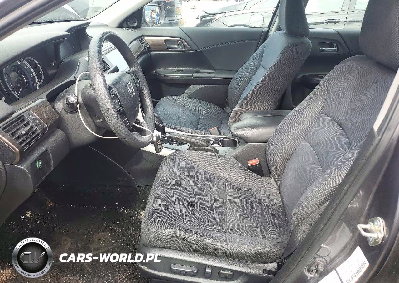 2017 Honda Accord Ex VIN:1HGCR2F7XHA132628 - 7