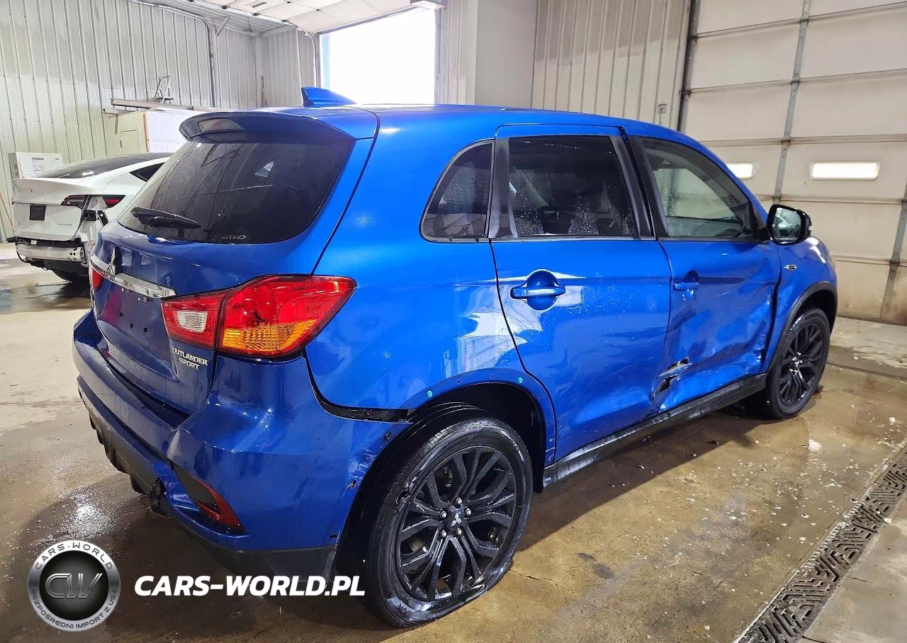 2018 Mitsubishi Outlander Sport Es VIN:JA4AR3AU9JU003433 - 3