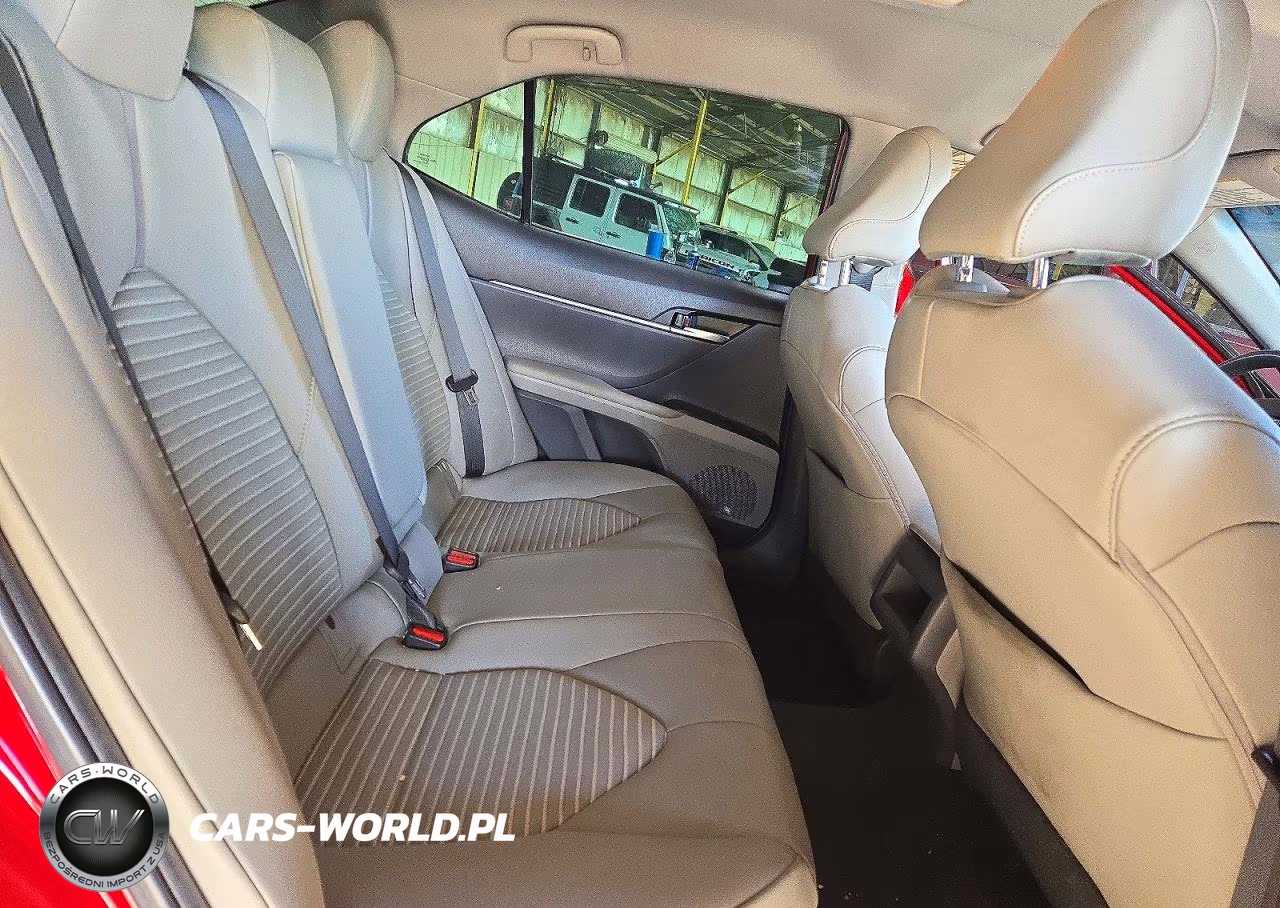 2020 Toyota Camry Se VIN:4T1G31AK3LU011398 - 10