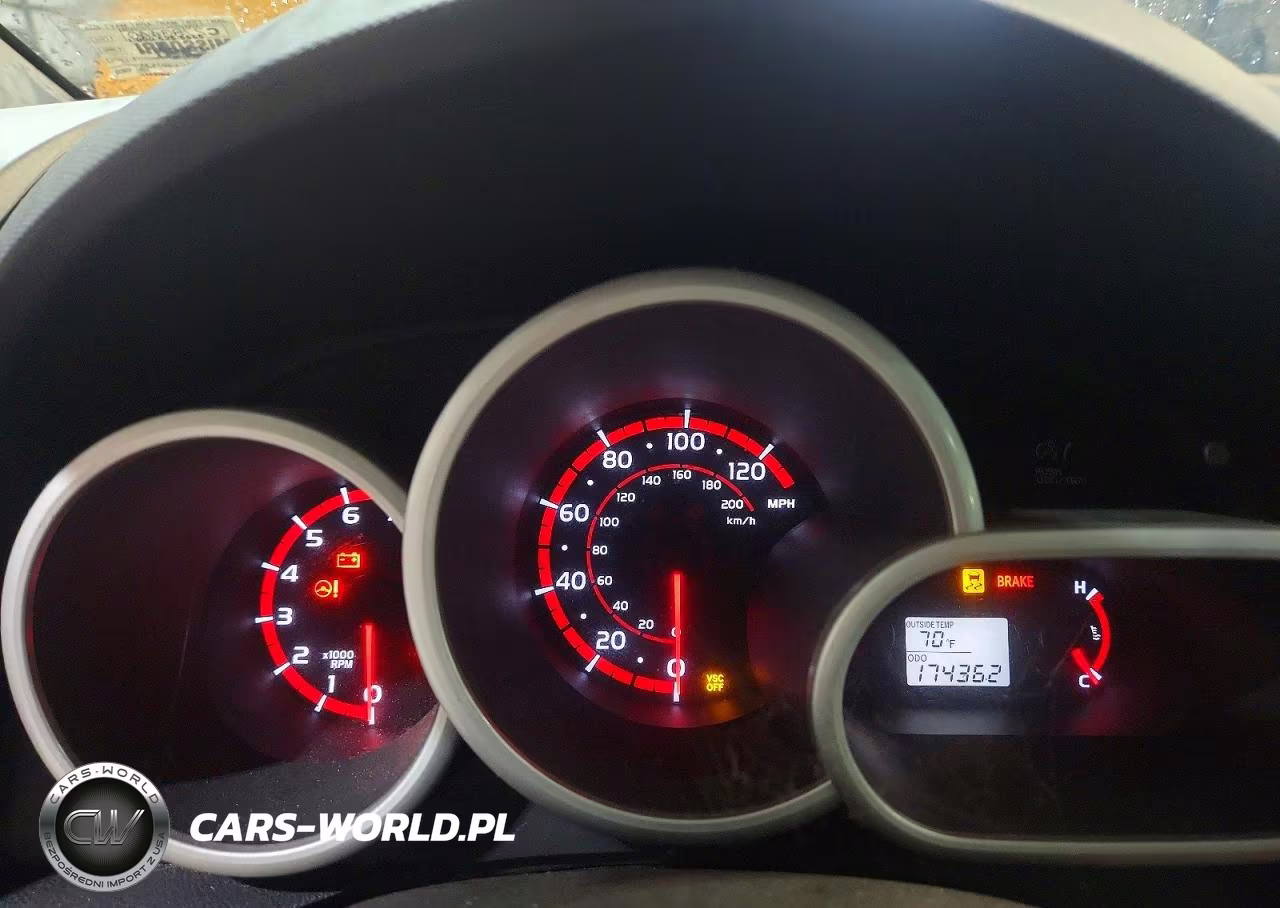 2010 Toyota Matrix Base VIN:2T1KU4EE6AC260452 - 9