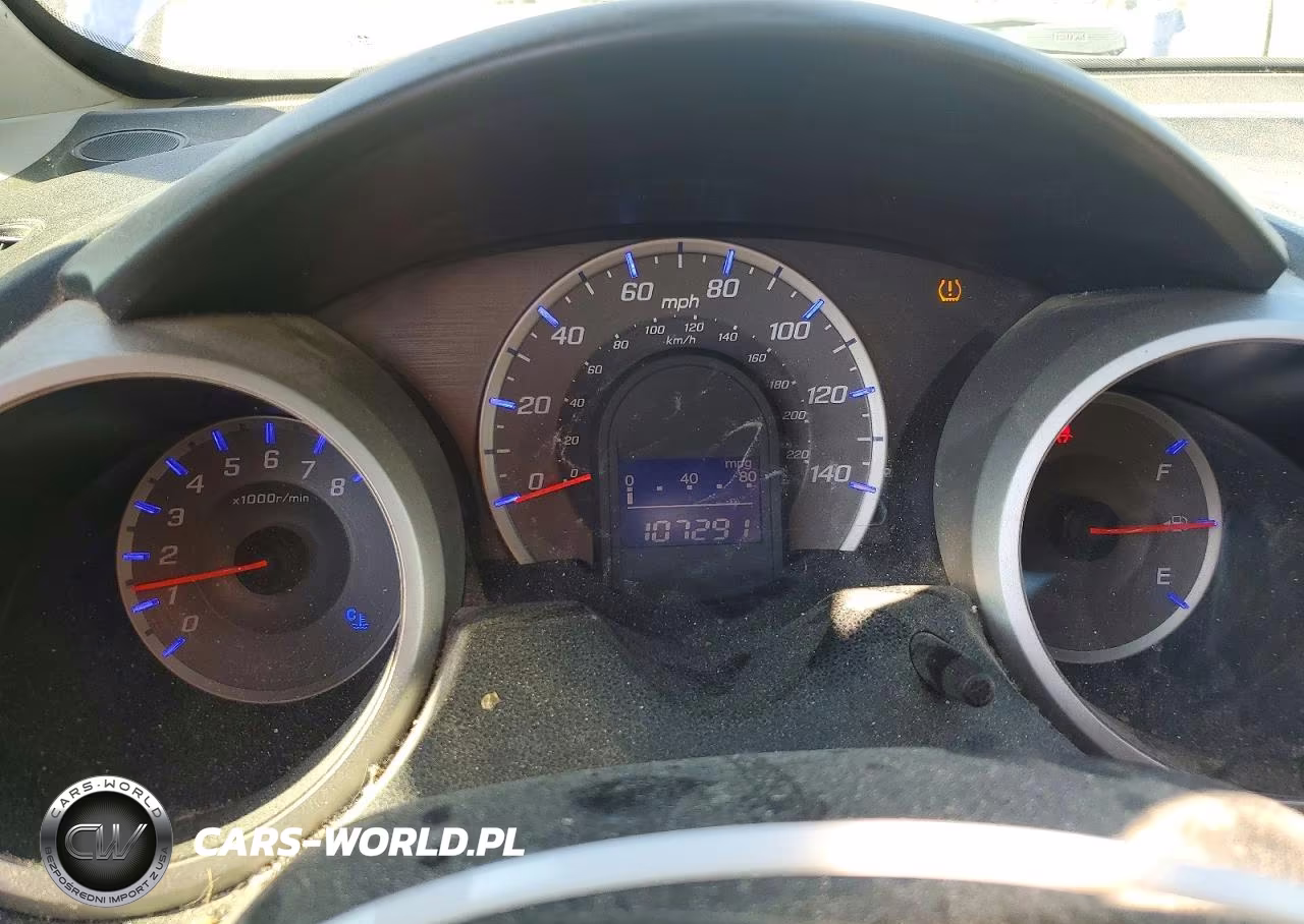 2013 Honda Fit VIN:JHMGE8H32DC034067 - 9