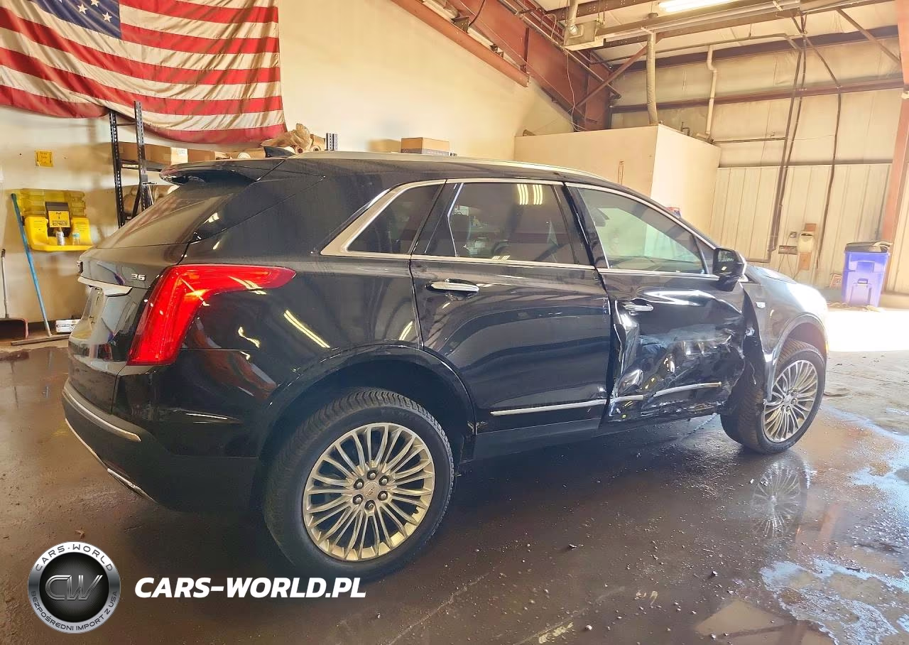 2018 Cadillac Xt5 Platinum VIN:1GYKNGRS5JZ133657 - 3
