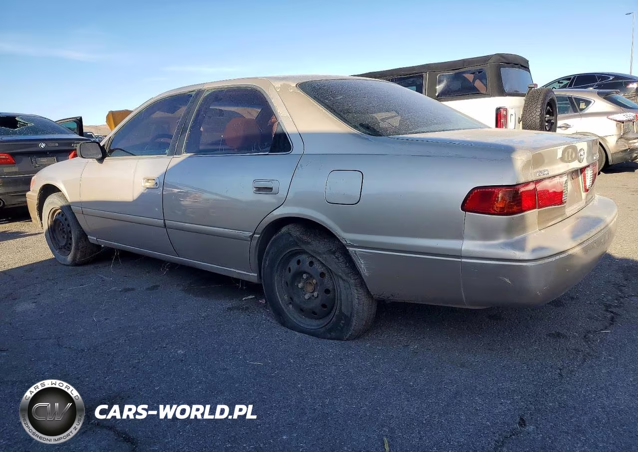 2000 Toyota Camry VIN:4T1BG22K9YU637368 - 2