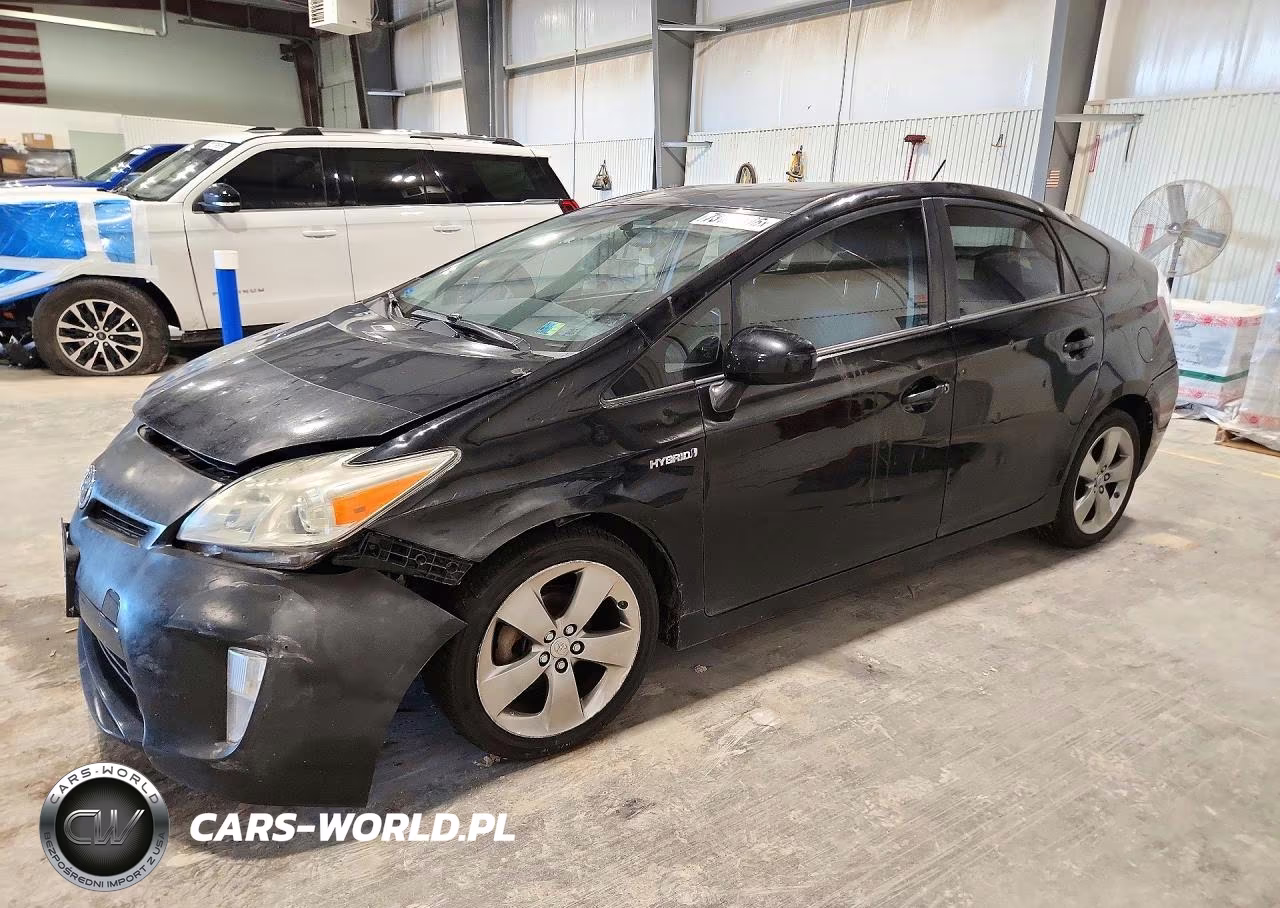 2013 Toyota Prius Persona Series Se – zdjęcie 1 z 12