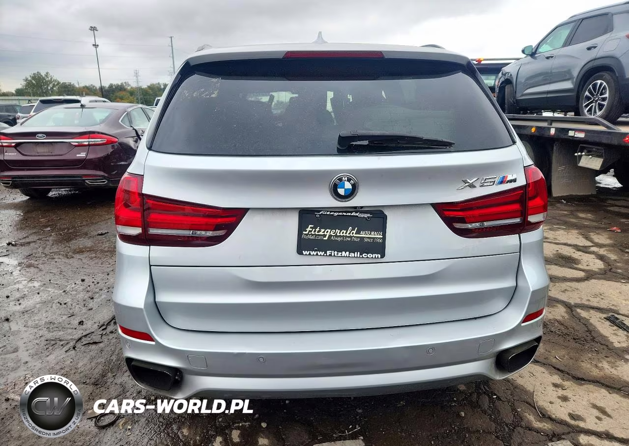2015 BMW X5 xDrive50I VIN:5UXKR6C58F0J76214 - 6