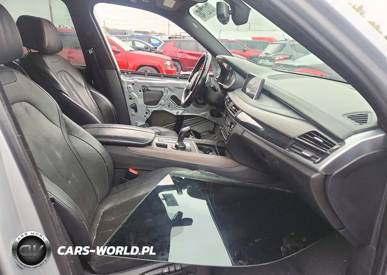 2015 BMW X5 xDrive50I VIN:5UXKR6C58F0J76214 - 7