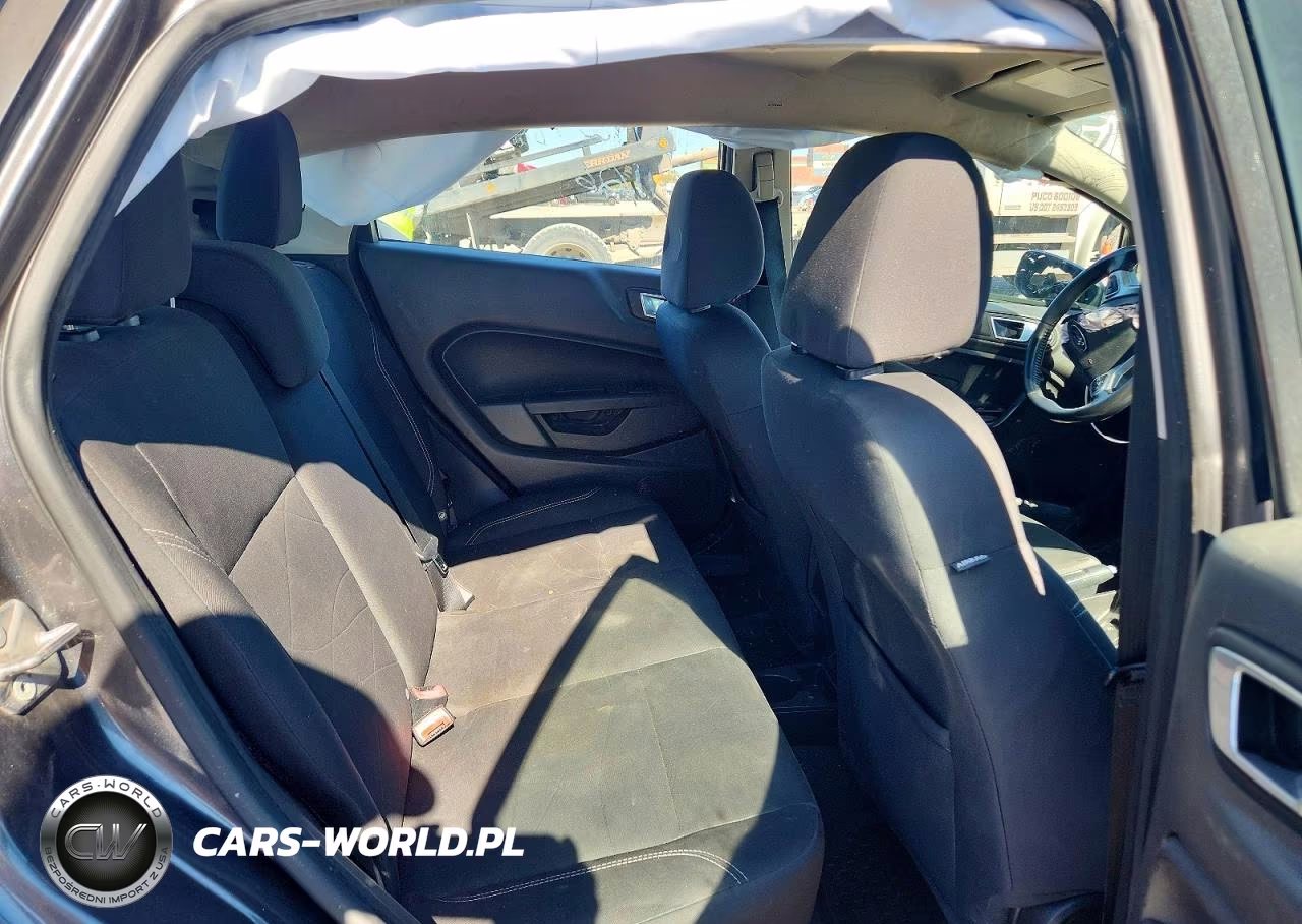 2015 Ford Fiesta Se VIN:3FADP4EJ2FM118715 - 10