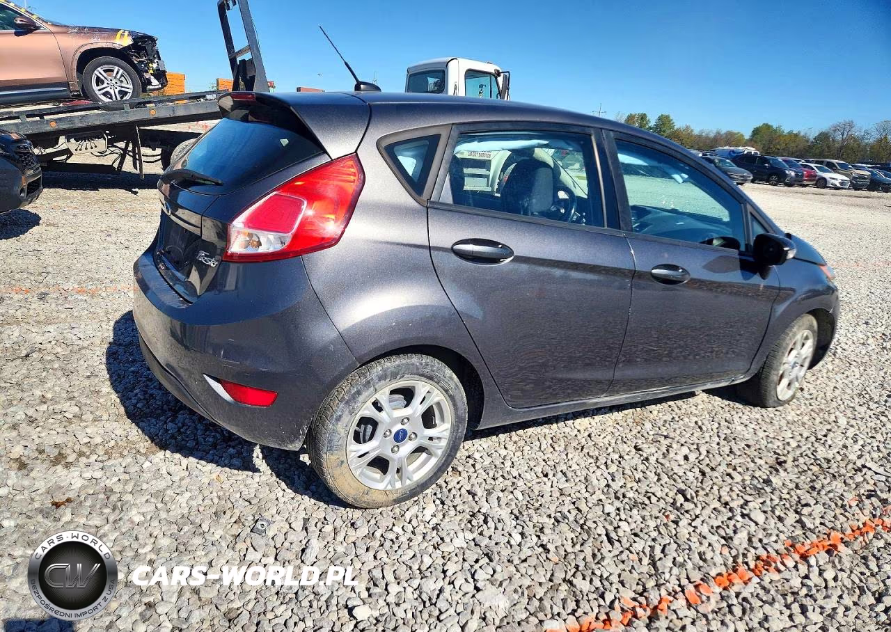 2015 Ford Fiesta Se VIN:3FADP4EJ2FM118715 - 3
