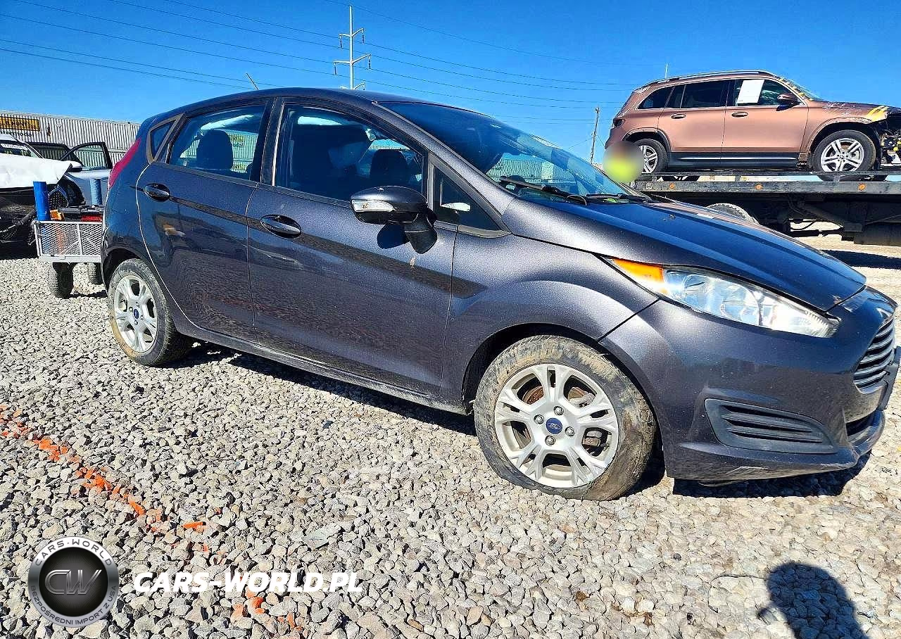2015 Ford Fiesta Se VIN:3FADP4EJ2FM118715 - 4