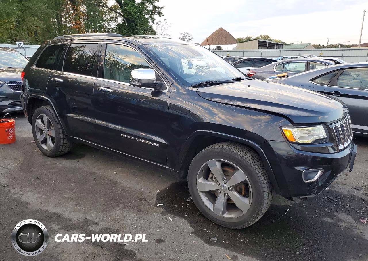 2015 Jeep Grand Cherokee Overland VIN:1C4RJFCG0FC609130 - 4