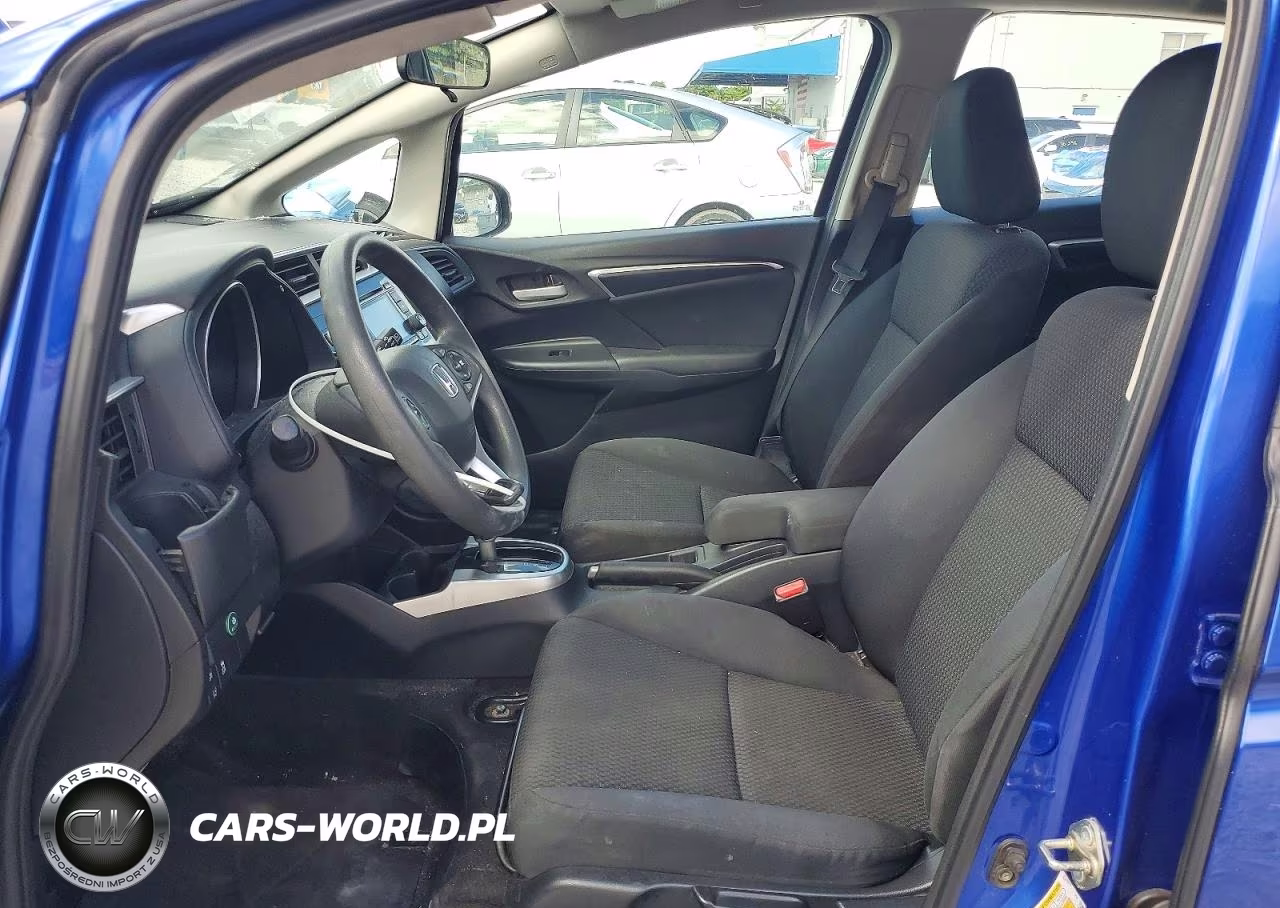 2018 Honda Fit Lx VIN:3HGGK5H56JM704760 - 7
