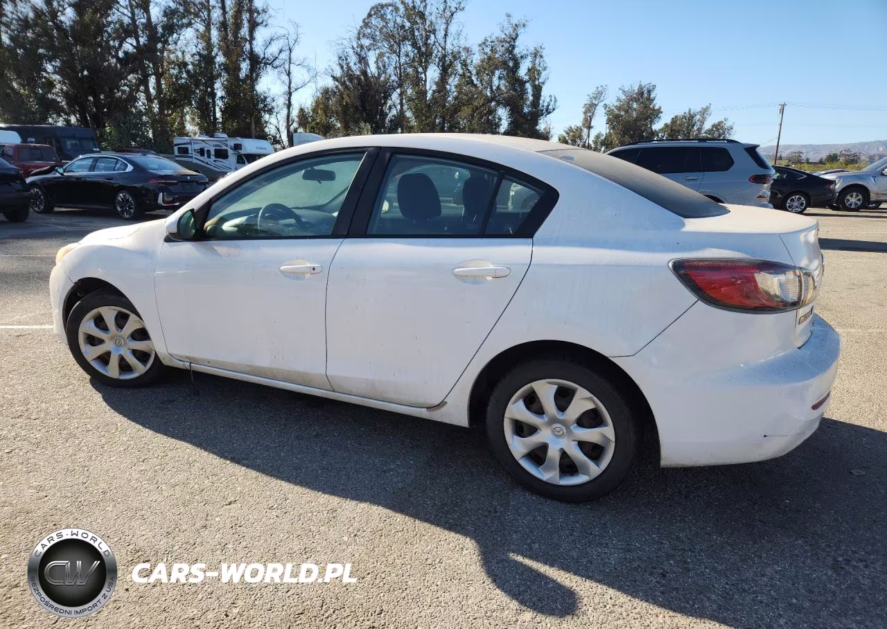 2013 Mazda 3 I VIN:JM1BL1TG2D1843261 - 2